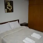 شقة Stefanos Tríkala